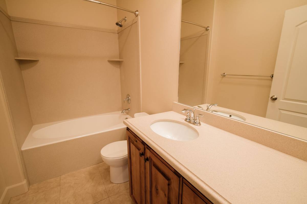 Apartment for rent at 967 W 1055 N, Orem, UT 84057