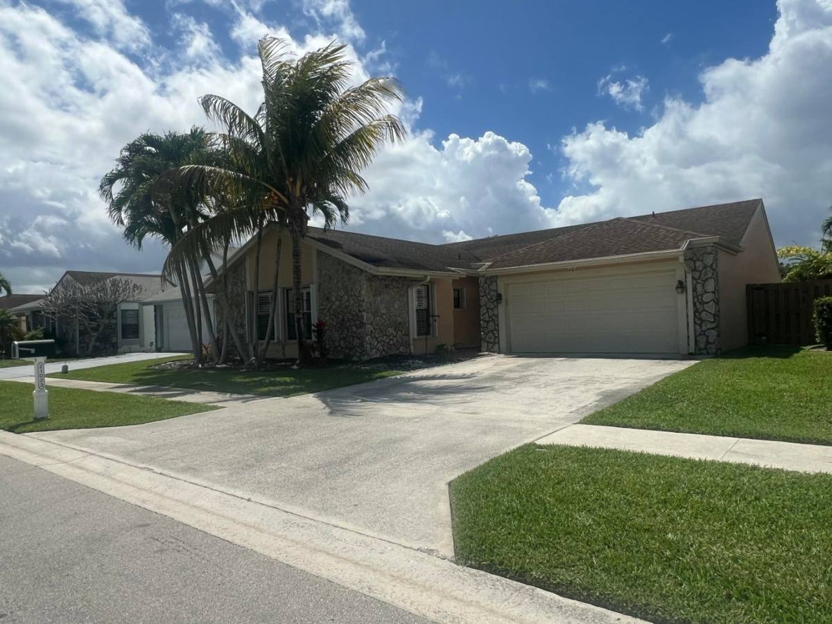 House for rent at 21023 Rustlewood Ave, Boca Raton, FL 33428