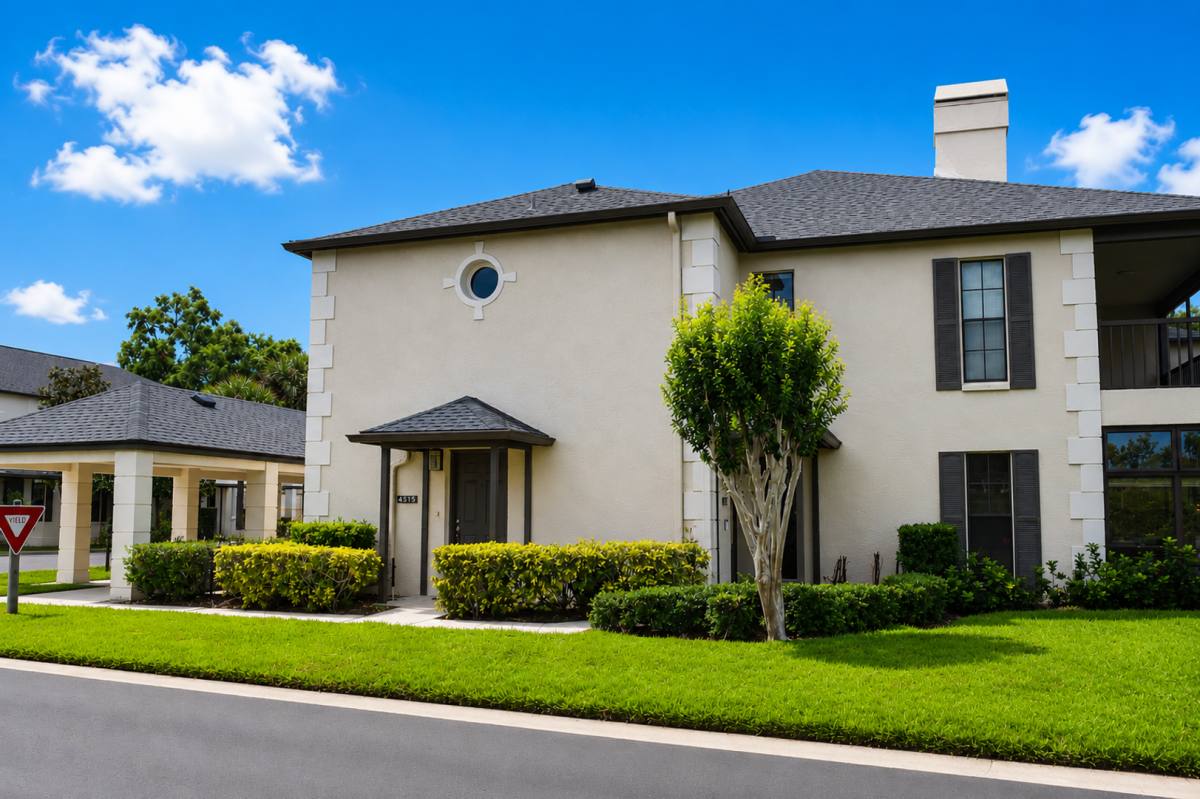 Condo for rent at 4515 Southampton Court, Tampa, FL 33618