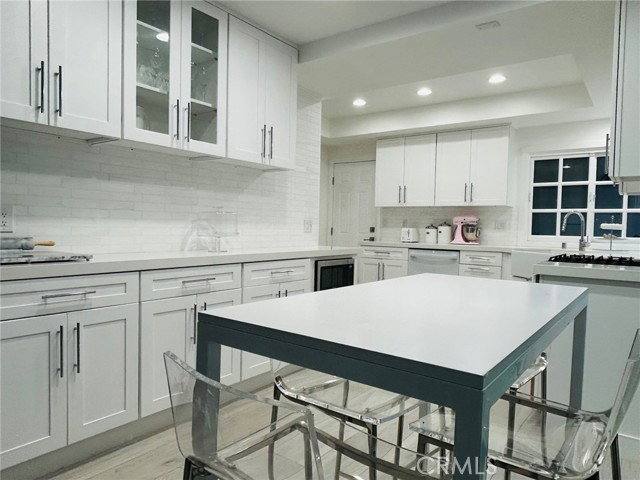 House for rent at 446 Vista Roma, Newport Beach, CA 92660