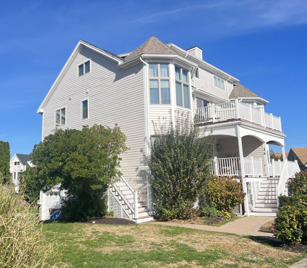 Townhouse for rent at 170 Cliff Ave, Winthrop, MA 02152