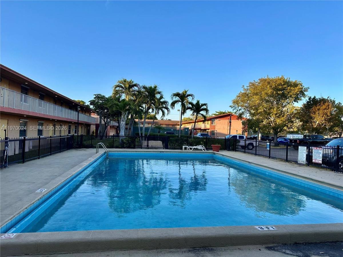 Apartment for rent at 95 NE 41st St, Fort Lauderdale, FL 33334