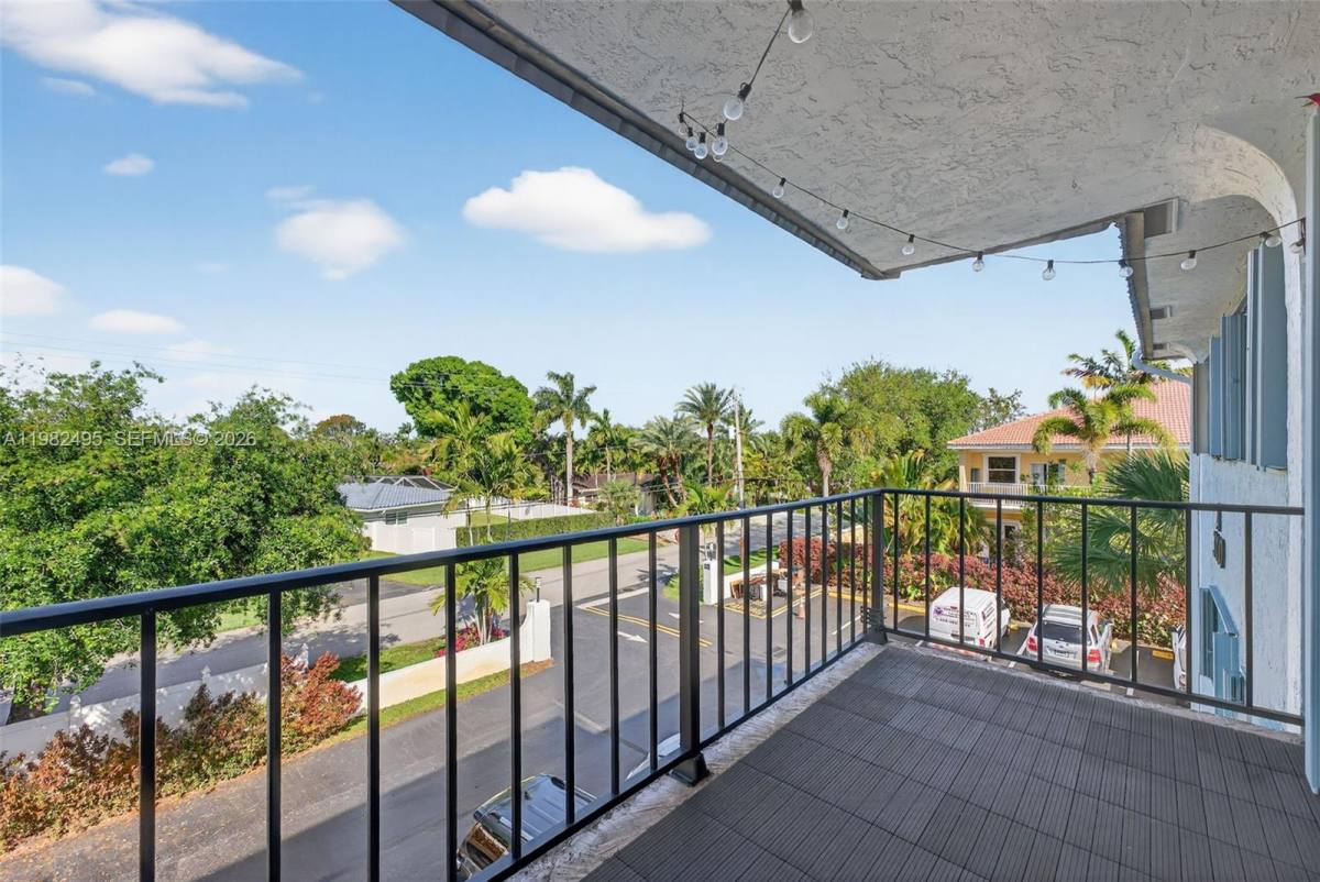 Condo for rent at 3000 NE 5th Terrace, Fort Lauderdale, FL 33334
