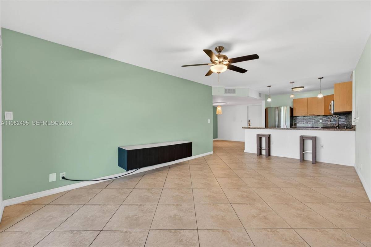 Condo for rent at 3000 NE 5th Terrace, Fort Lauderdale, FL 33334