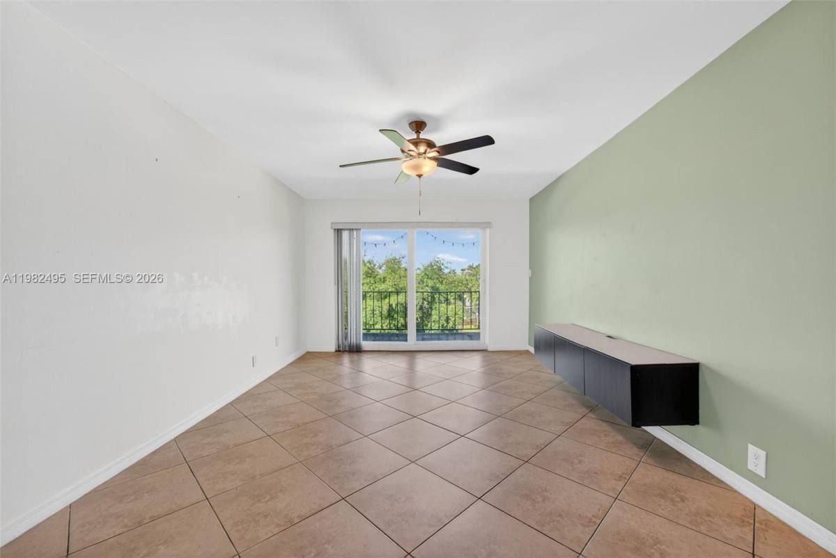 Condo for rent at 3000 NE 5th Terrace, Fort Lauderdale, FL 33334