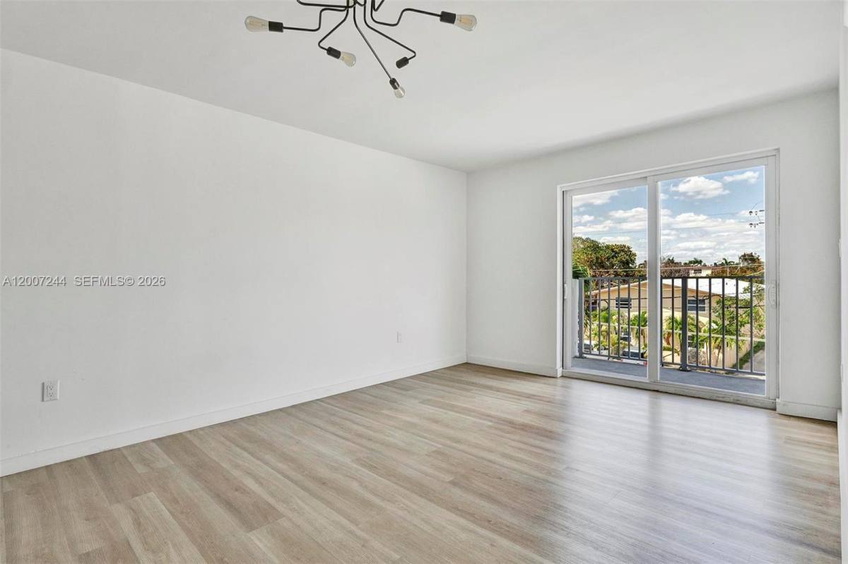Apartment for rent at 620 SW 10th St #301, Miami, FL 33130