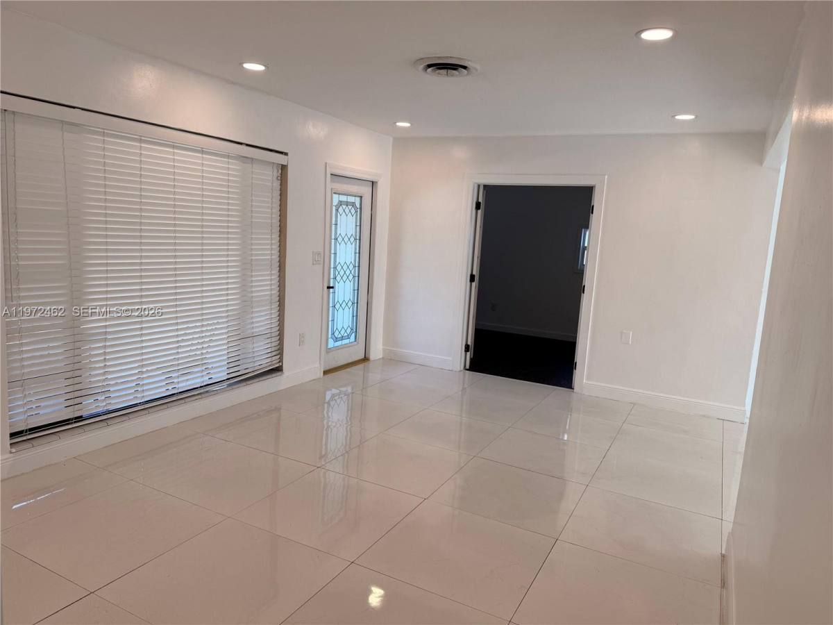 House for rent at 2818 Bahama Dr, Hollywood, FL 33023