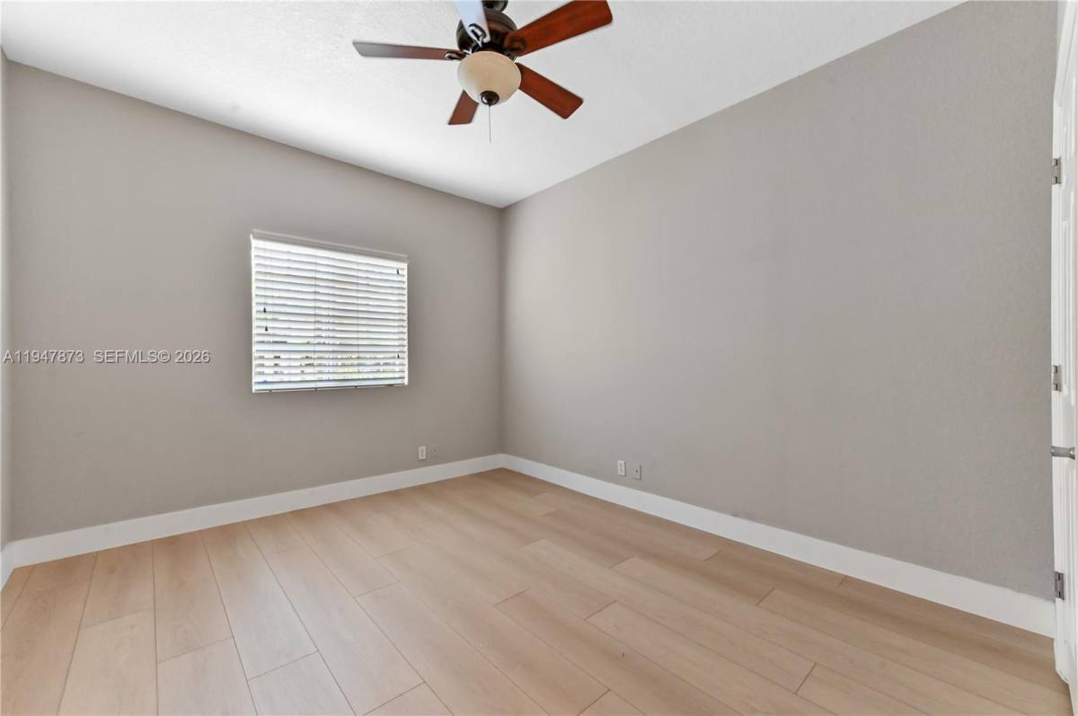 Condo for rent at 4802 Washington St #5, Hollywood, FL 33021