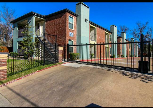 Apartment for rent at 4622 Monarch St, Dallas, TX 75204