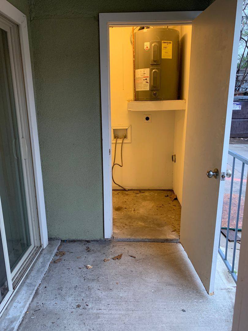 Apartment for rent at 4622 Monarch St, Dallas, TX 75204