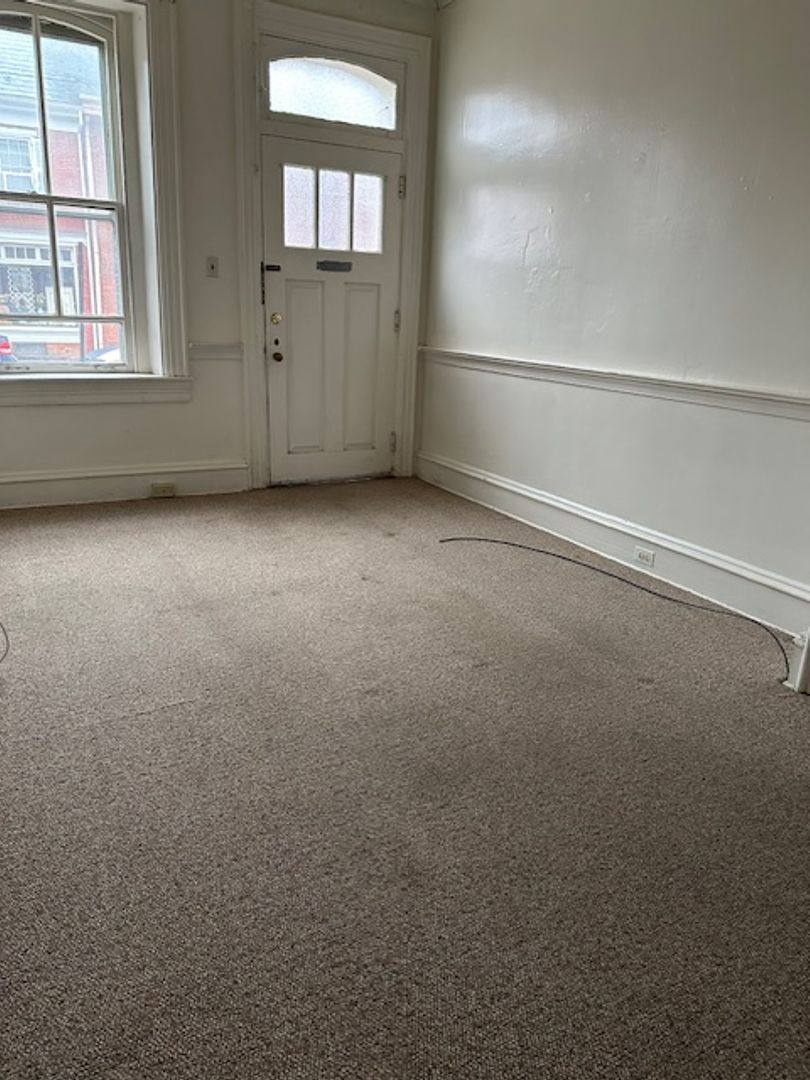 Apartment for rent at 19 E Main St, Strasburg, PA 17579