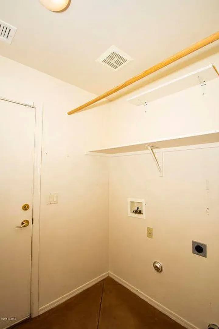 House for rent at 11557 N Flat Iron Dr, Tucson, AZ 85737