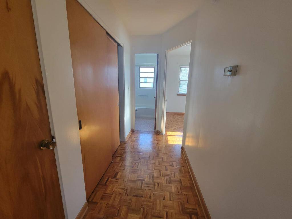 Apartment for rent at 1544 S 11th #4, Lincoln, NE 68502