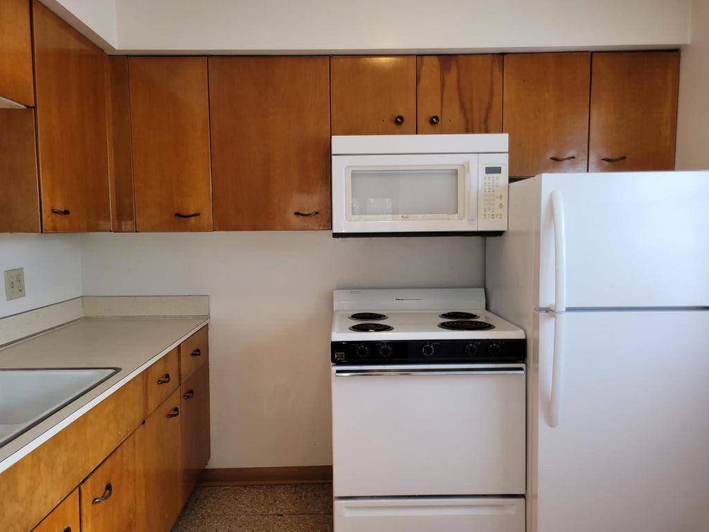 Apartment for rent at 1544 S 11th #4, Lincoln, NE 68502