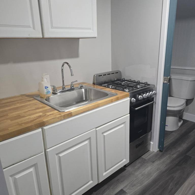 Apartment for rent at 24 New St #PEQUANNOCK, Pompton Plains, NJ 07444