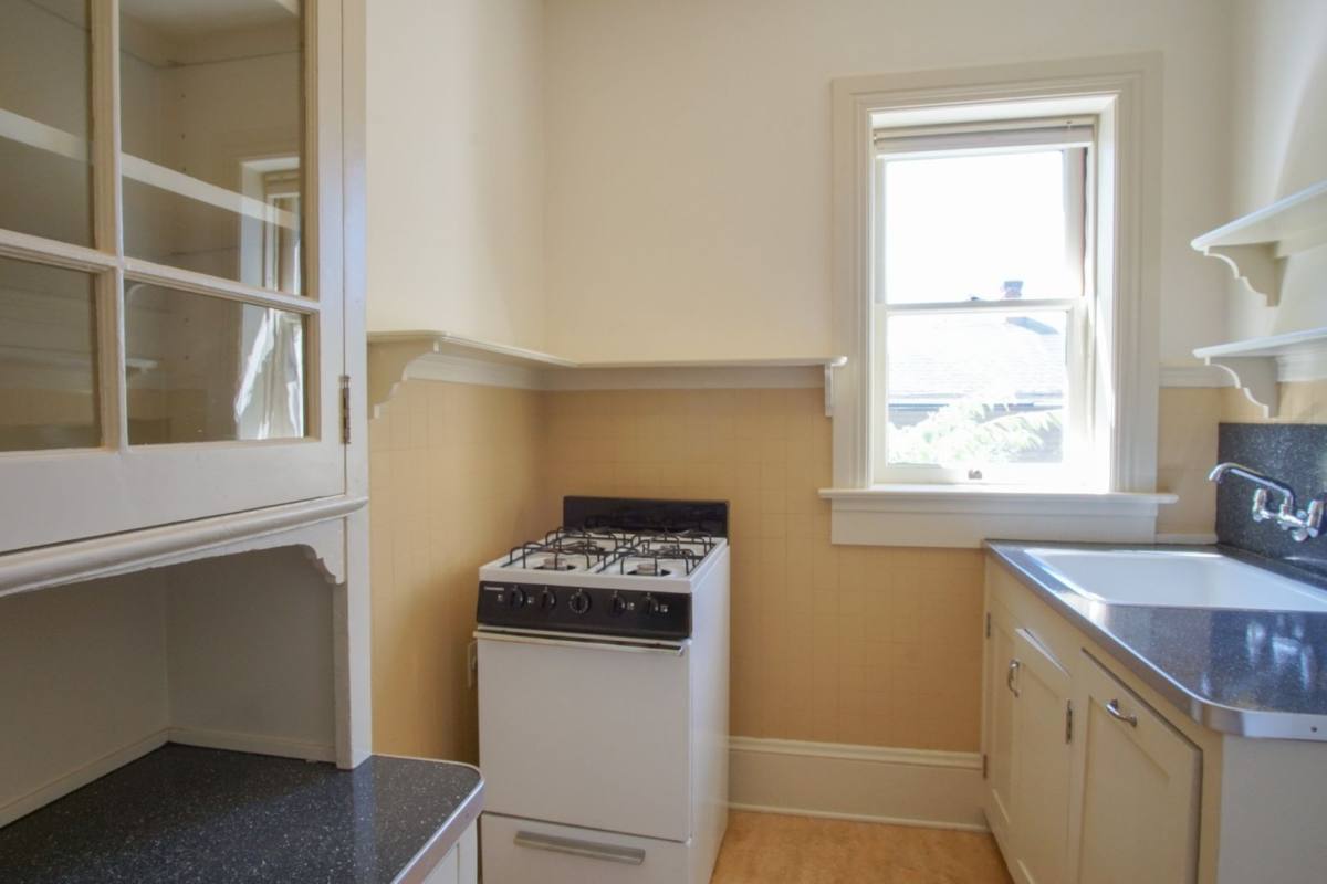 Apartment for rent at 1230 NW 21st Ave, Portland, OR 97209