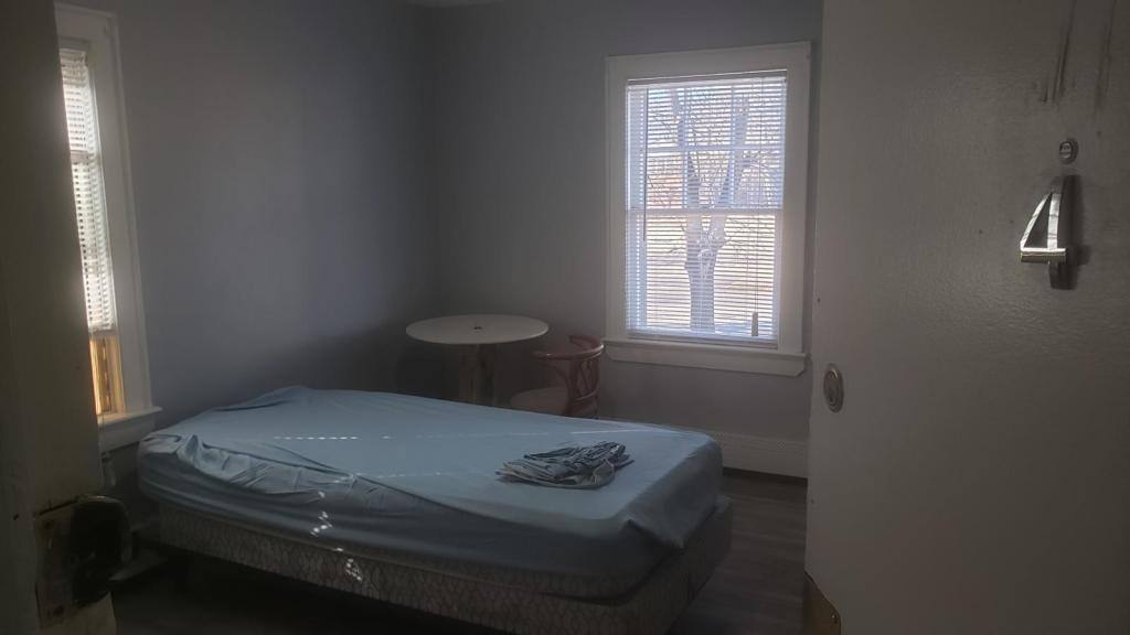 House for rent at 20 New St #4, Pompton Plains, NJ 07444