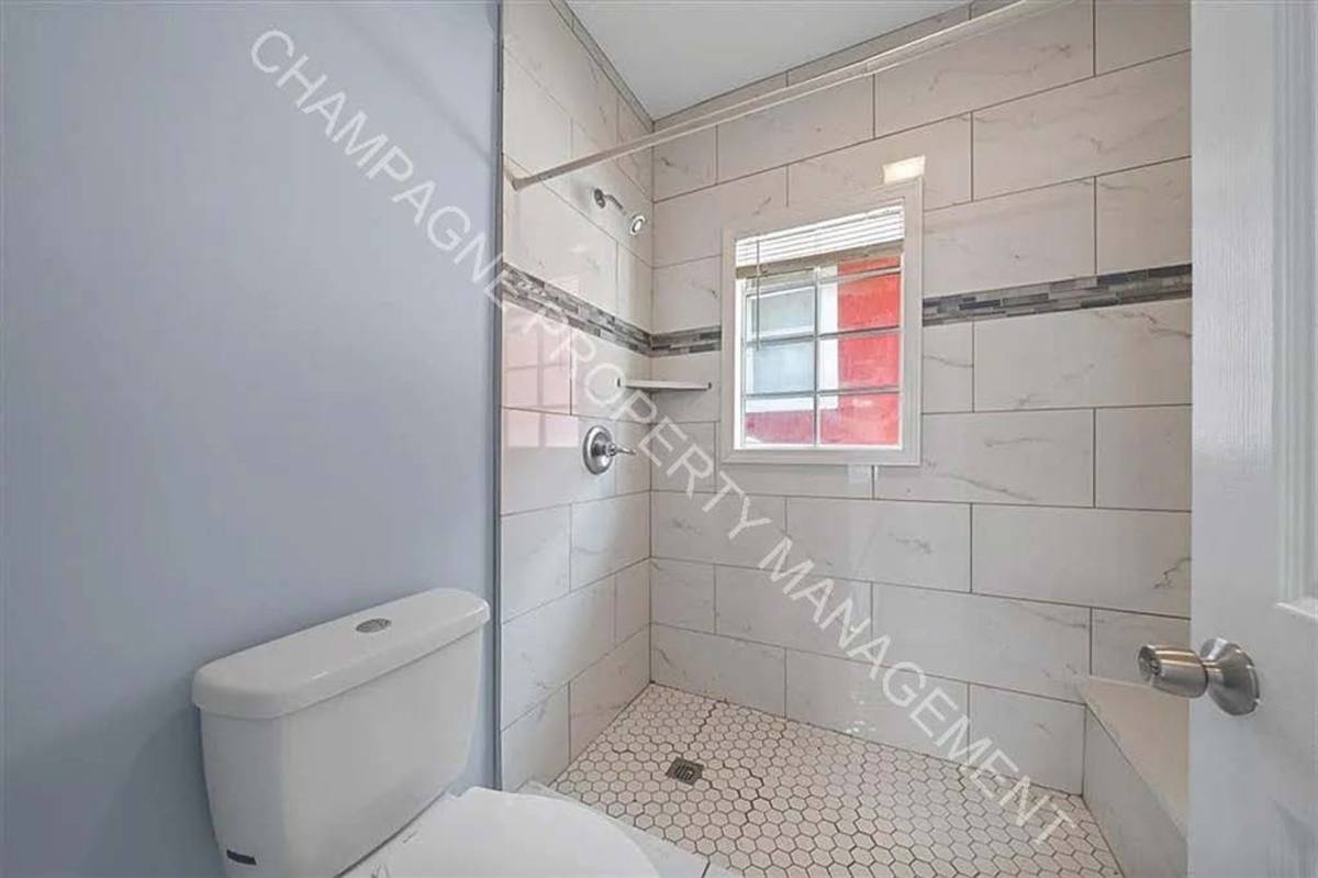 House for rent at 2454 Cypress Ave, Kansas City, MO 64127