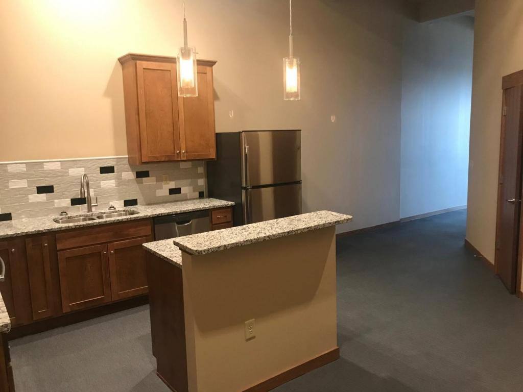 Apartment for rent at 101 N Kansas Ave #301, Topeka, KS 66603