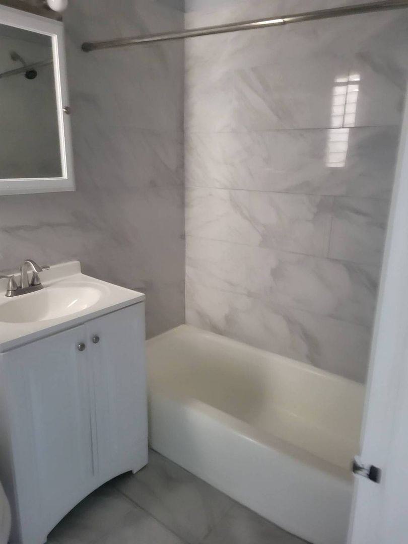 Apartment for rent at 711-717 E Main St, Maple Shade, NJ 08052