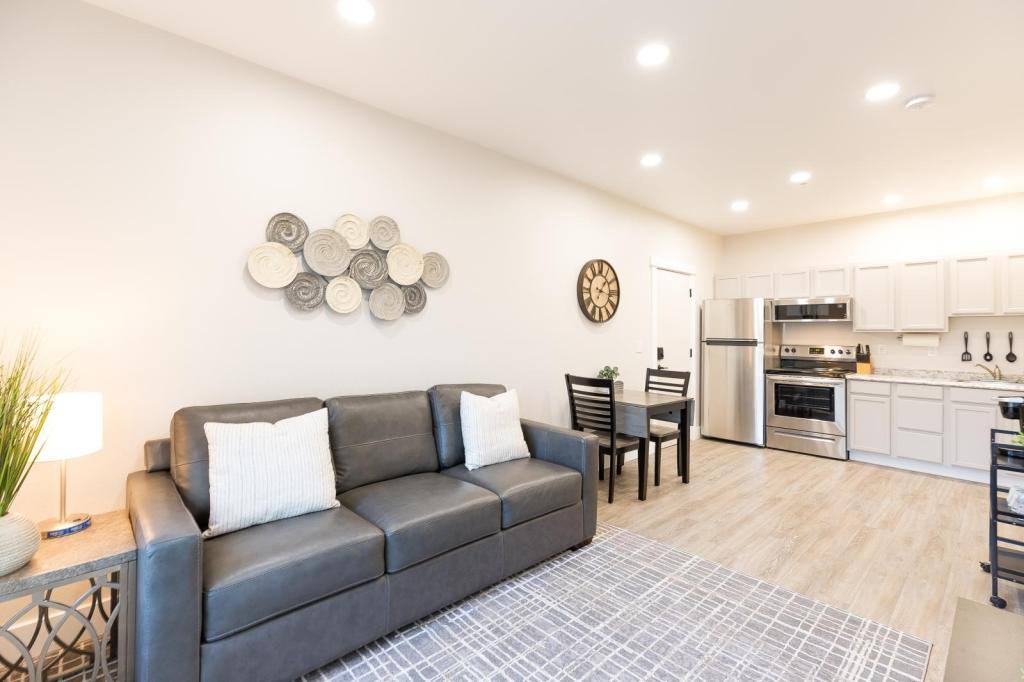 Apartment for rent at 512 2nd Ave N, Great Falls, MT 59401
