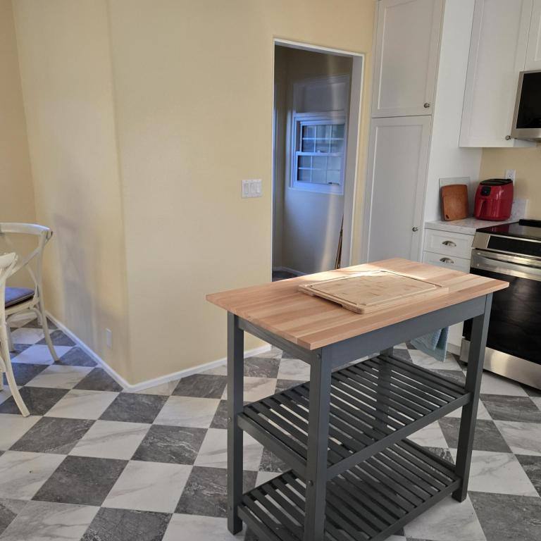 House for rent at 901 A Ave, Coronado, CA 92118