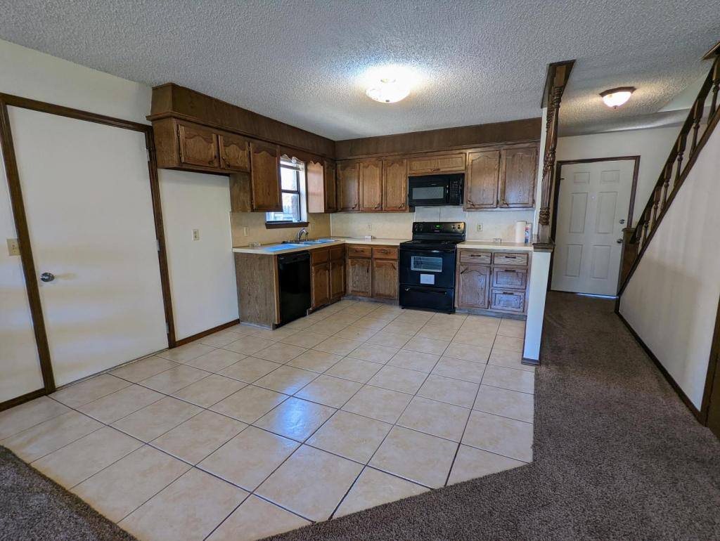 Townhouse for rent at 4030 Rawson Rd, Sand Springs, OK 74063