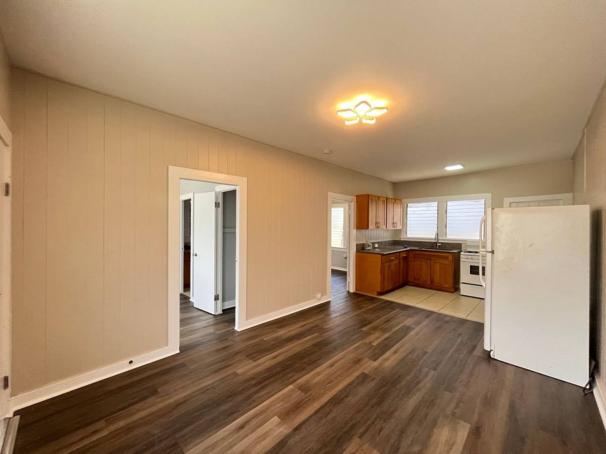 Apartment for rent at 43F Kauila St, Honolulu, HI 96813