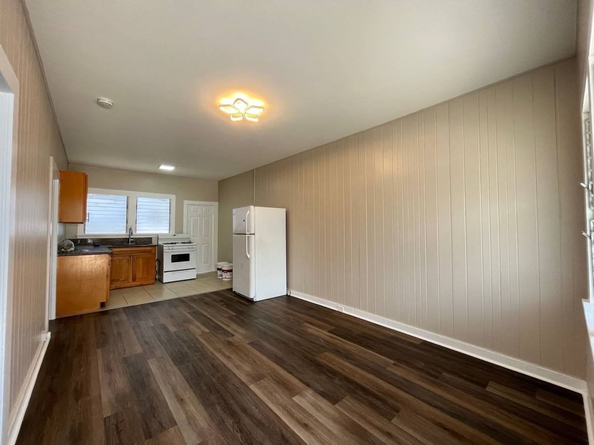 Apartment for rent at 43F Kauila St, Honolulu, HI 96813