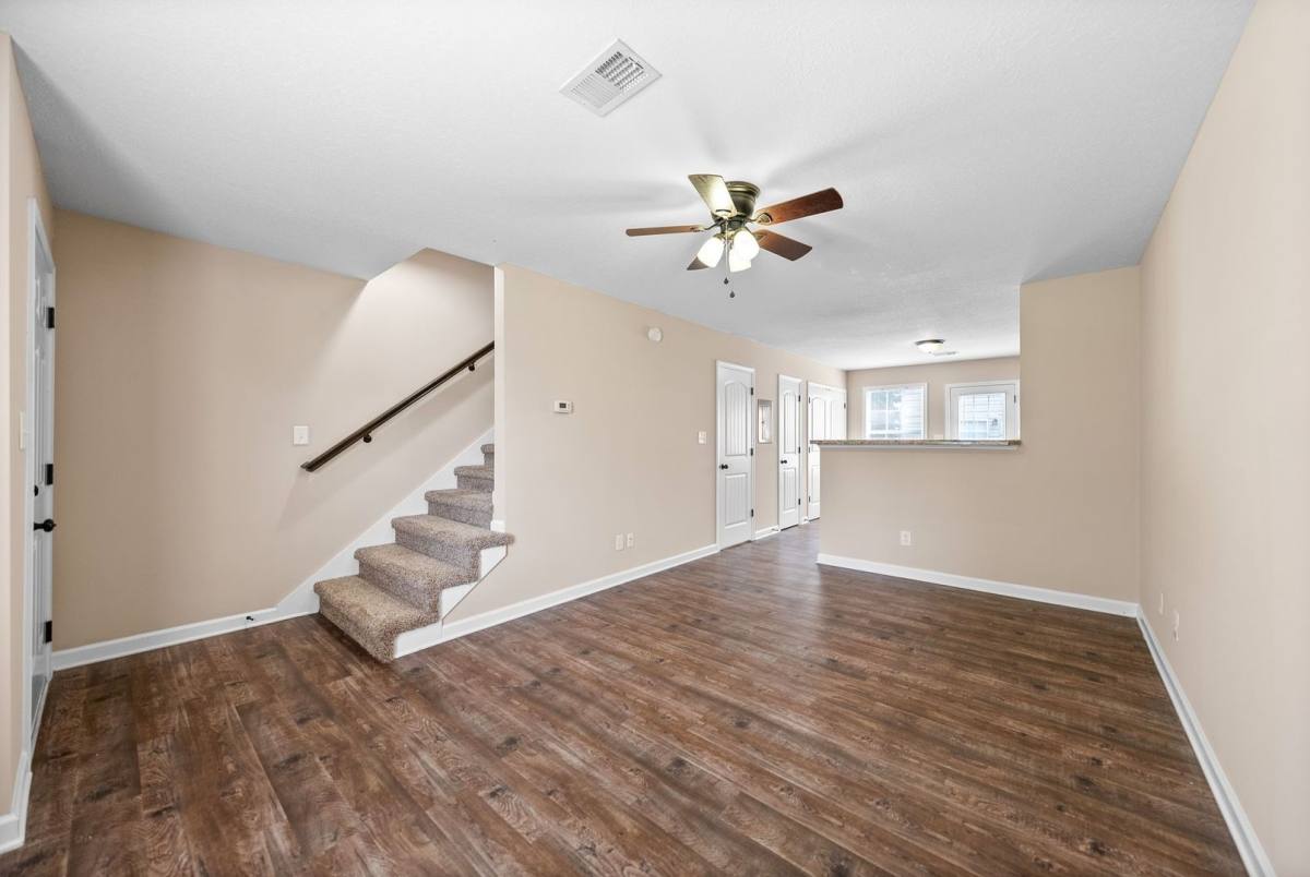 Apartment for rent at 398 McGee Court, Clarksville, TN 37040