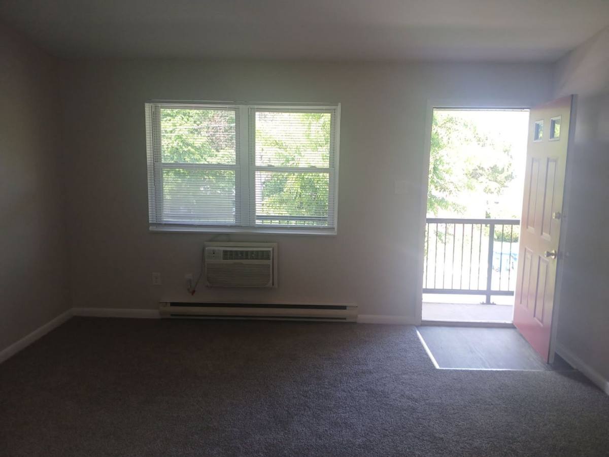 Apartment for rent at 375 N Mitchell Ave, Lansdale, PA 19446