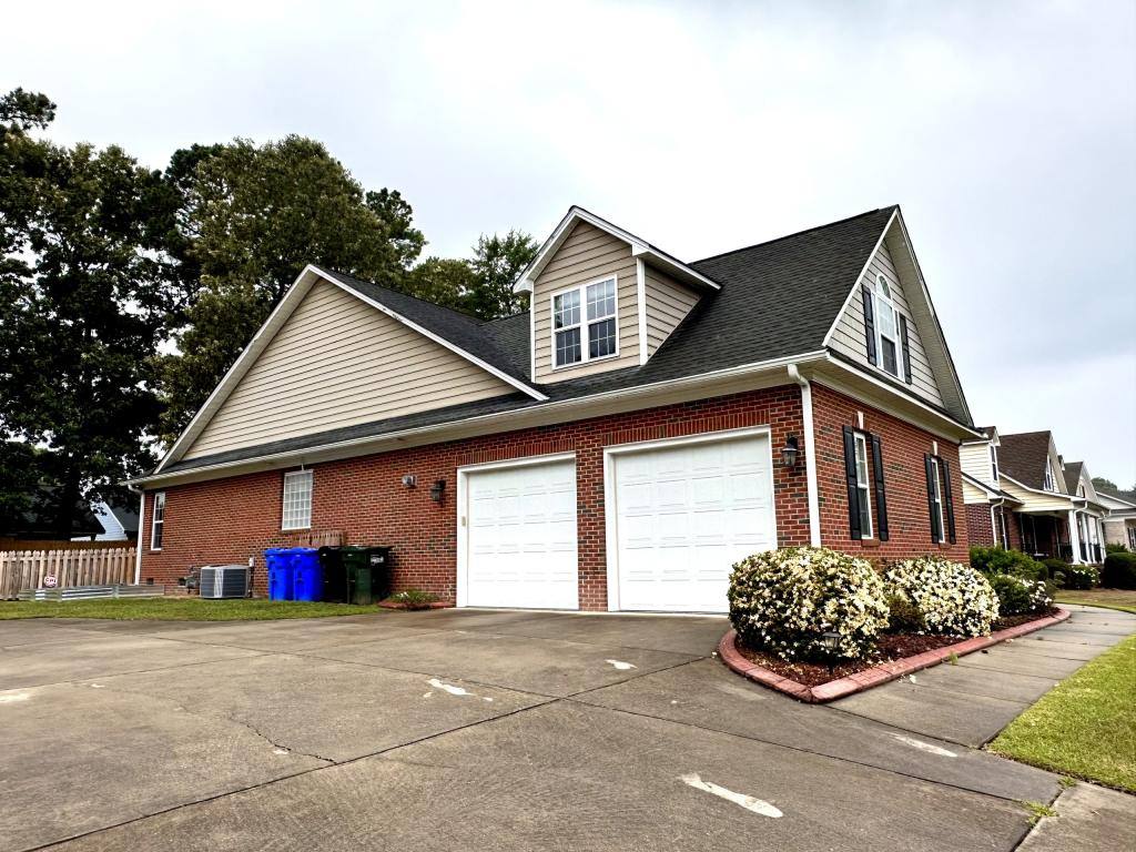 House for rent at 2928 Prioress Dr, Fayetteville, NC 28306