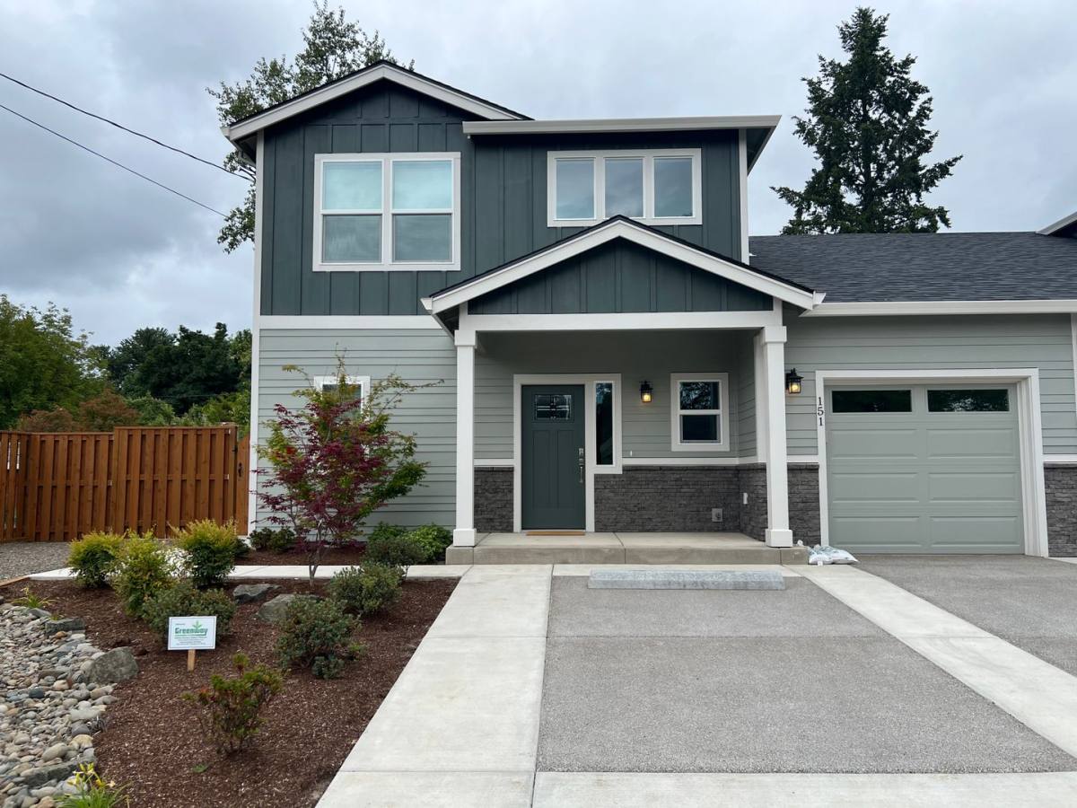 House for rent at 151 N Market St, Lafayette, OR 97127
