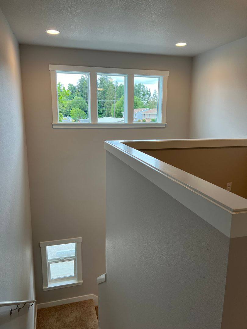 House for rent at 151 N Market St, Lafayette, OR 97127