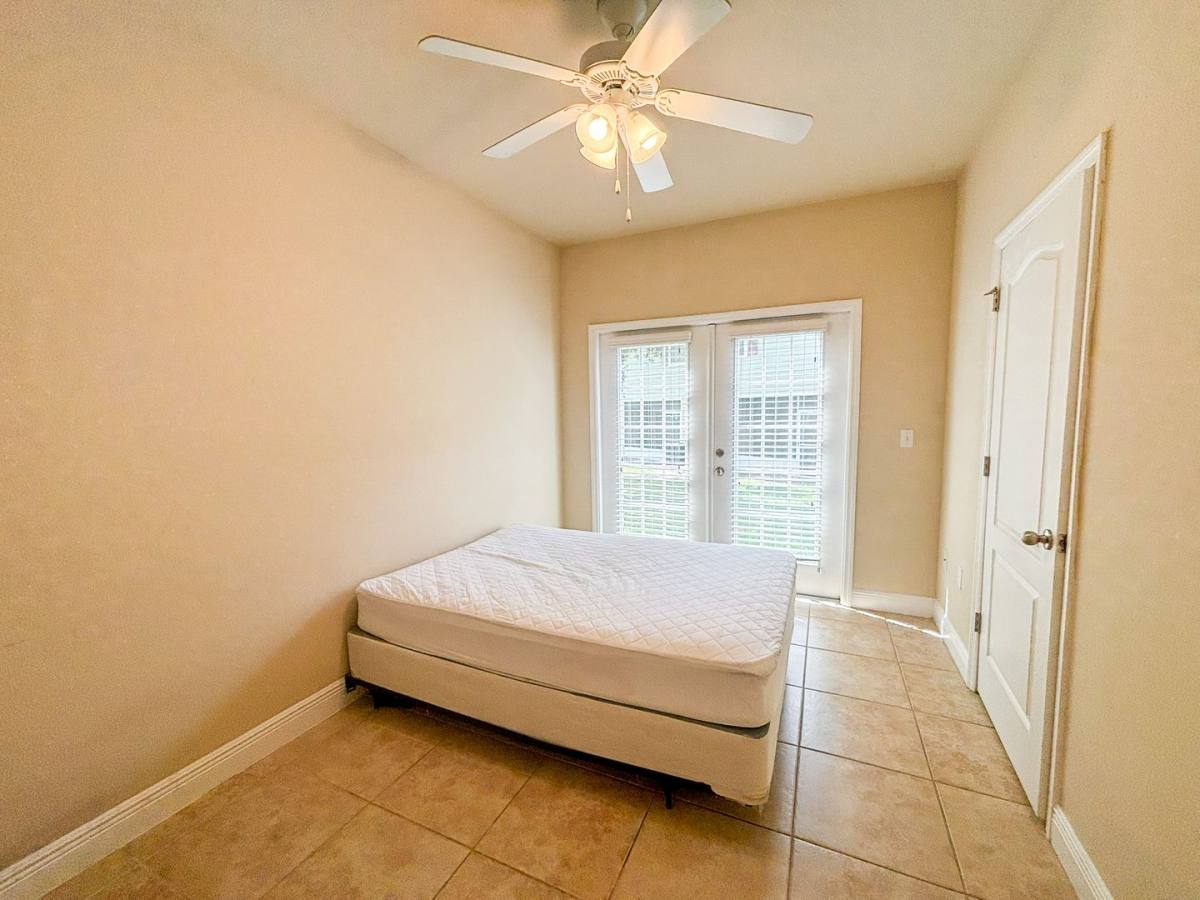 Condo for rent at 2954 SW 35th Place, Gainesville, FL 32608