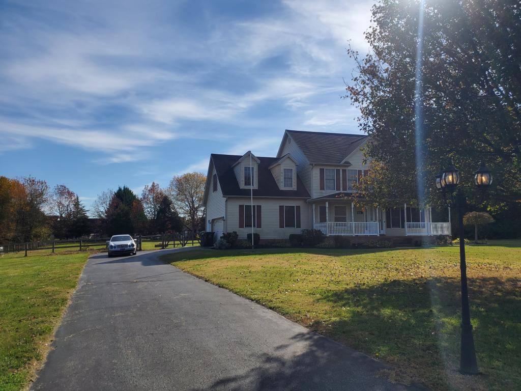 House for rent at 614 E Pebworth Rd, Magnolia, DE 19962