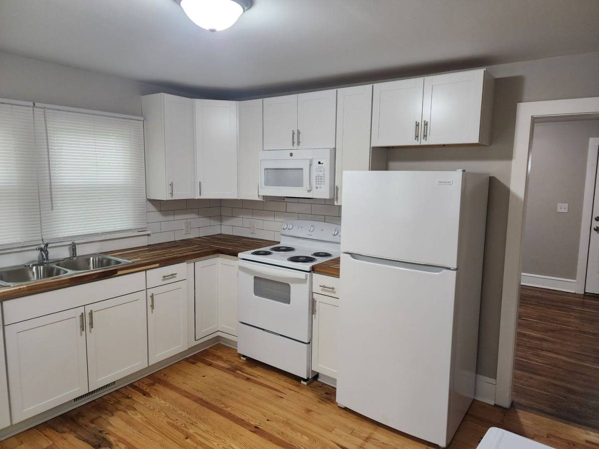 House for rent at 338 Linville Rd, Mount Airy, NC 27030