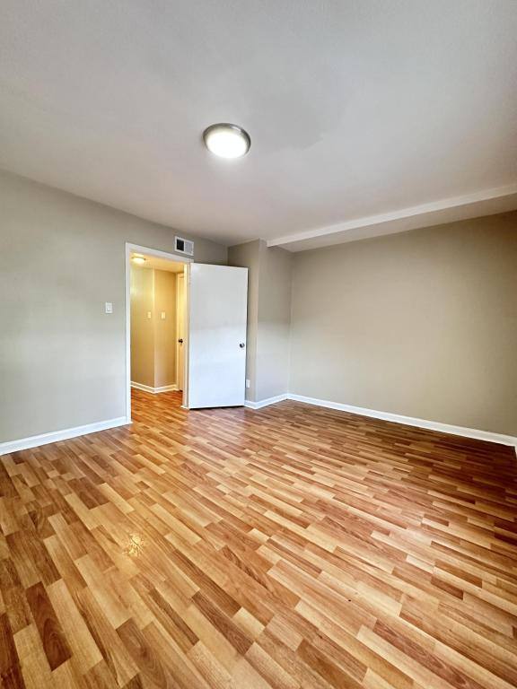 Apartment for rent at 201 W Rosamond St #11, Houston, TX 77076