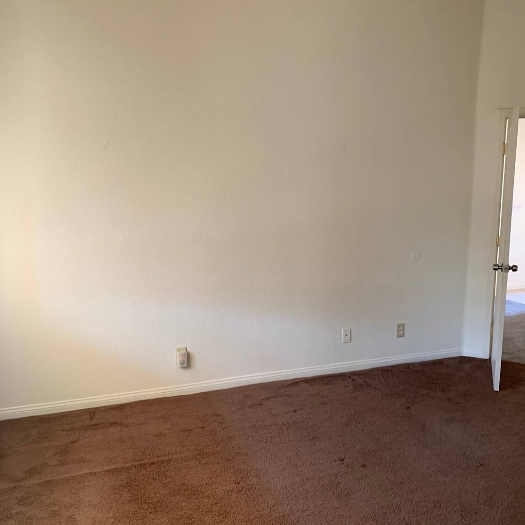 House for rent at 15415 Kiamichi Rd, Apple Valley, CA 92307