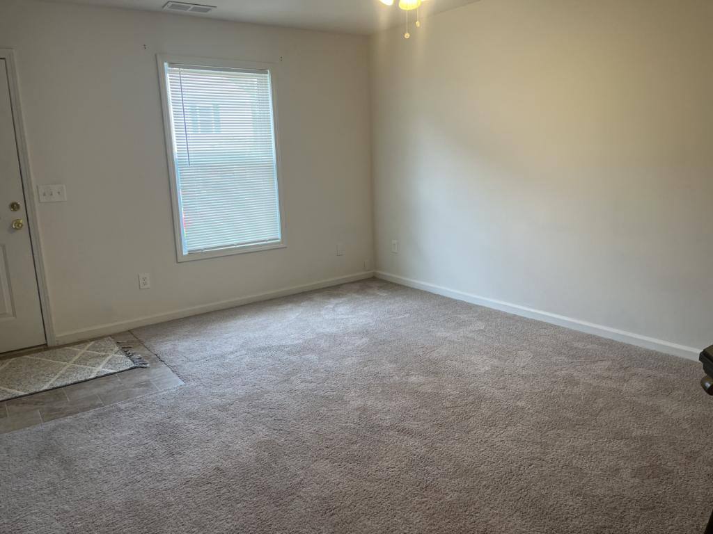 Townhouse for rent at 115 White Park Place, Dallas, GA 30132
