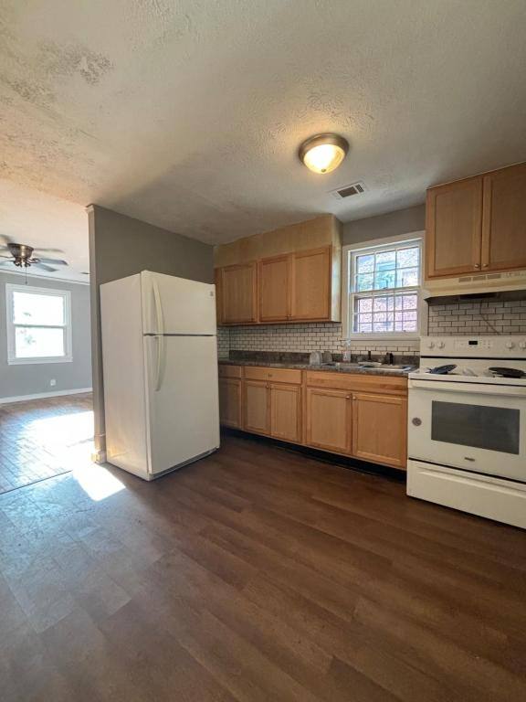 Apartment for rent at 1780 Cahoon St SW, Atlanta, GA 30310