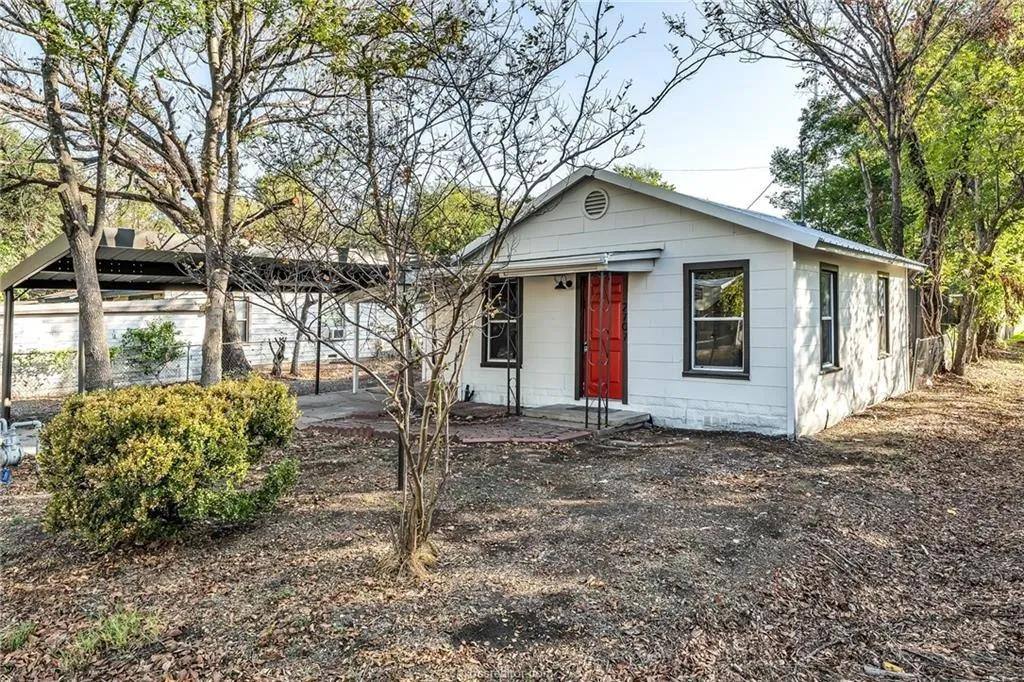House for rent at 2707 Cliff St, Bryan, TX 77801