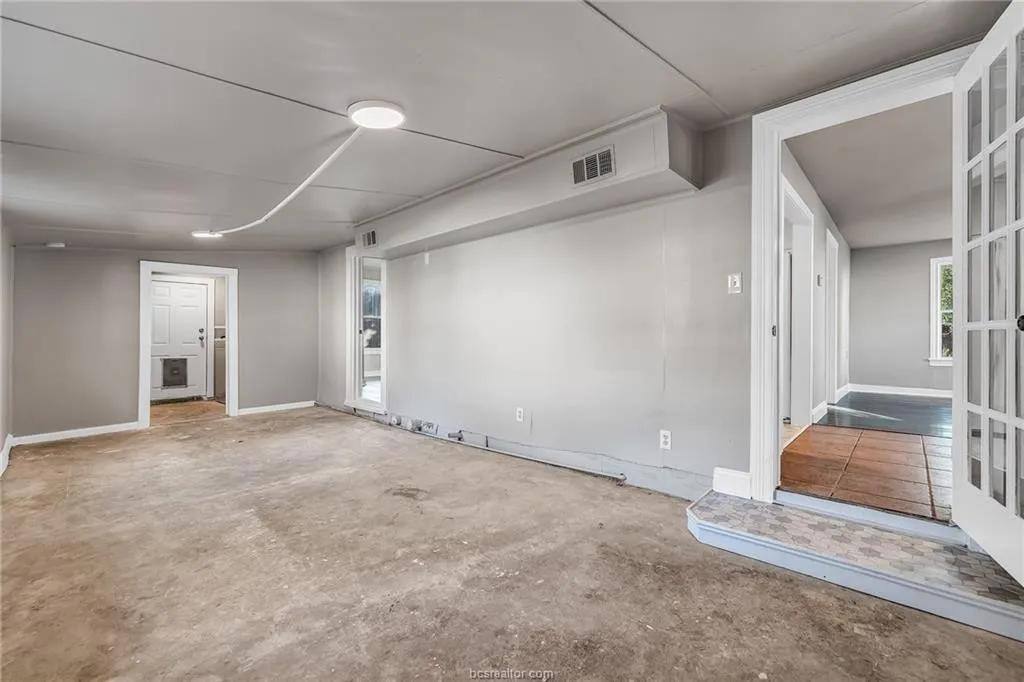 House for rent at 2707 Cliff St, Bryan, TX 77801