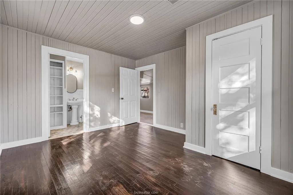 House for rent at 2707 Cliff St, Bryan, TX 77801