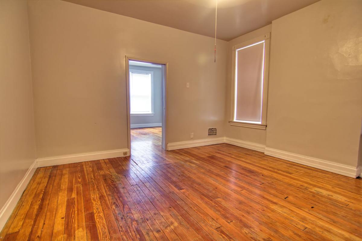 Apartment for rent at 3432-34 Utah, Saint Louis, MO 63118