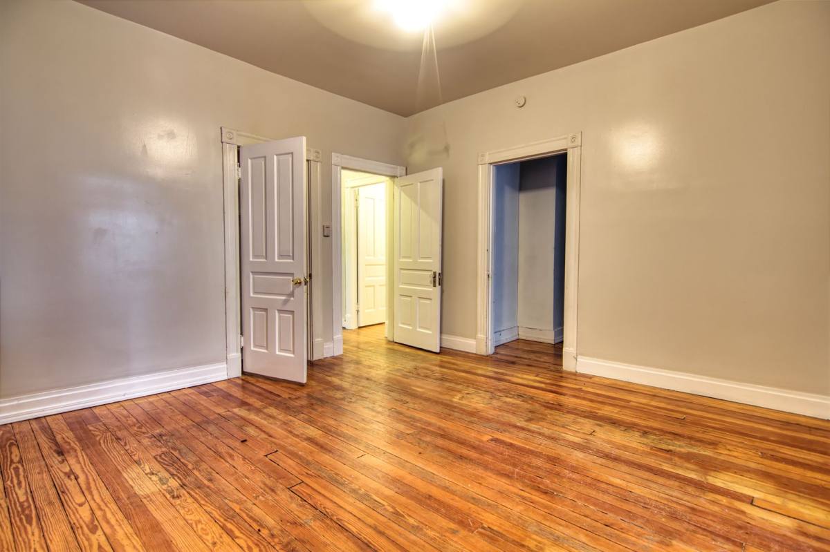 Apartment for rent at 3432-34 Utah, Saint Louis, MO 63118
