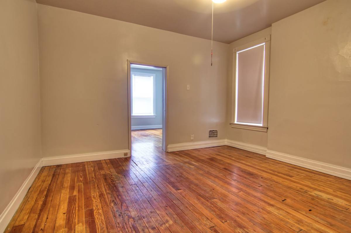 Apartment for rent at 3432-34 Utah, Saint Louis, MO 63118