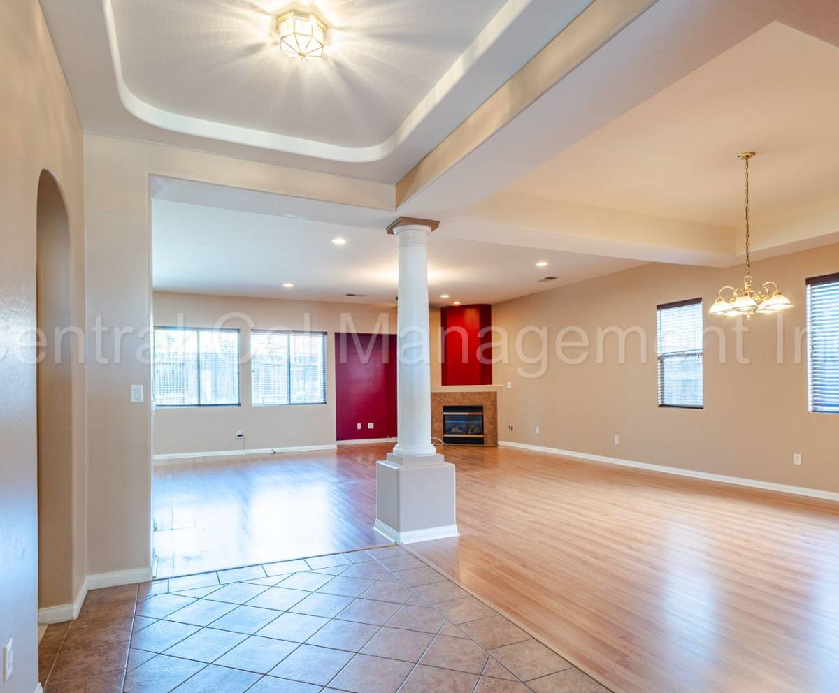 House for rent at 10713 Alexander Falls Ave, Bakersfield, CA 93312