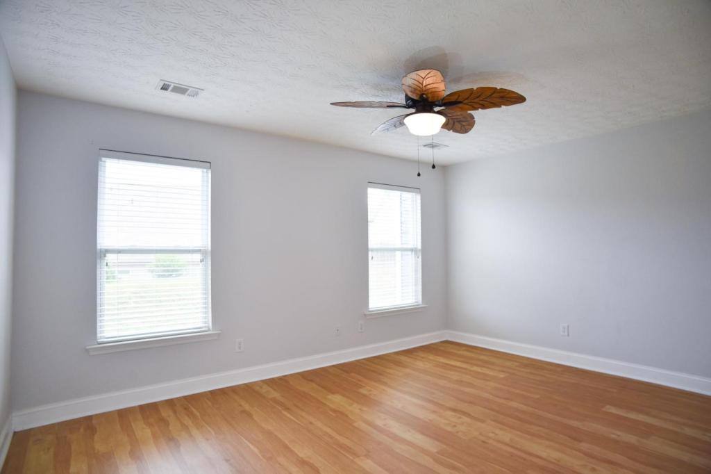 Townhouse for rent at 6616 Splashwater Dr, Flowery Branch, GA 30542