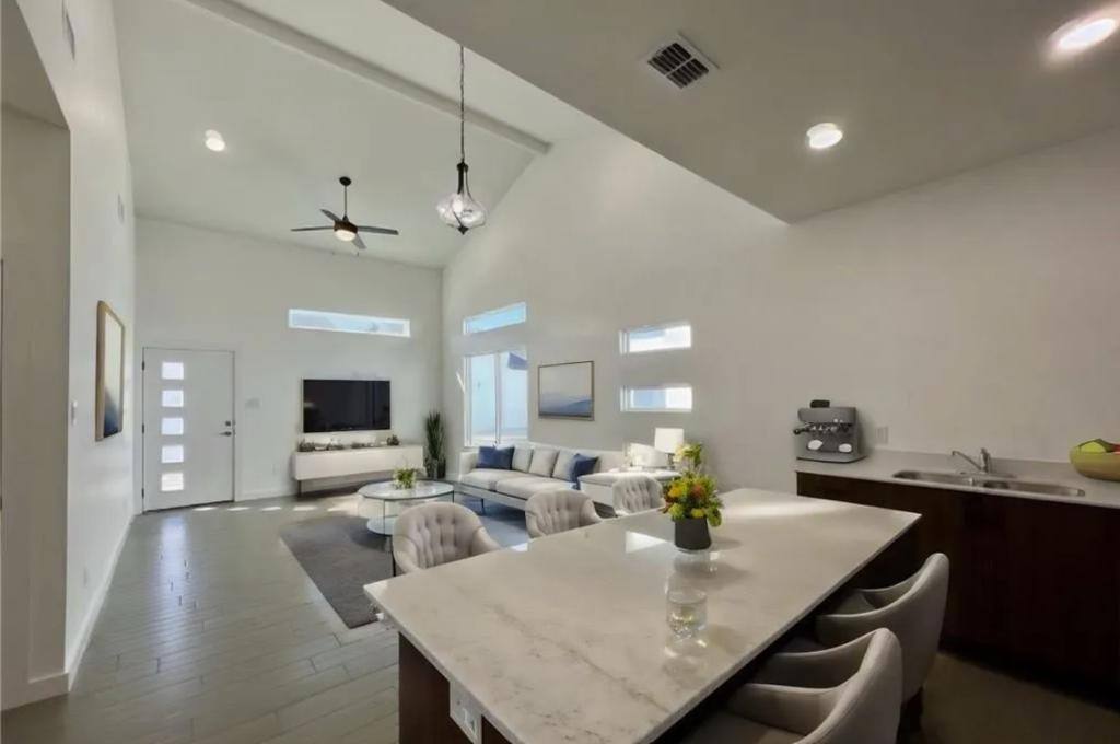 Apartment for rent at 546 N Ave #D, Donna, TX 78537